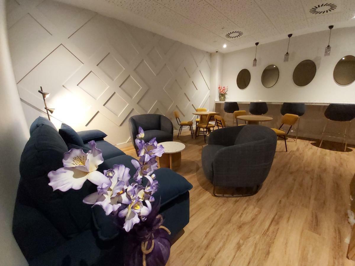 ז'אקה Habital Suites מראה חיצוני תמונה